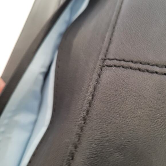 Coach Wallet Geniue Smooth Leather Solid Black Trifold 7x4 Large Envelope Boho - Picture 5 of 11